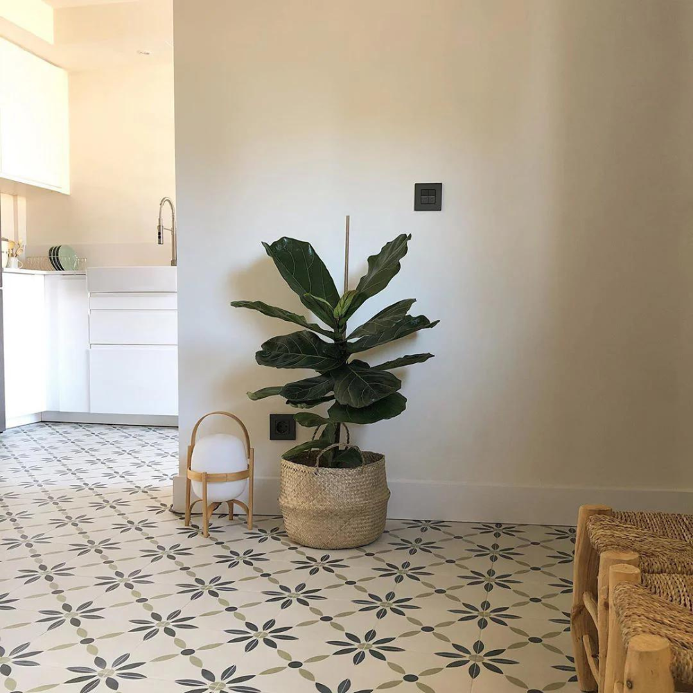 Portable Glass Lantern Table Lamp with Adjustable Brightness