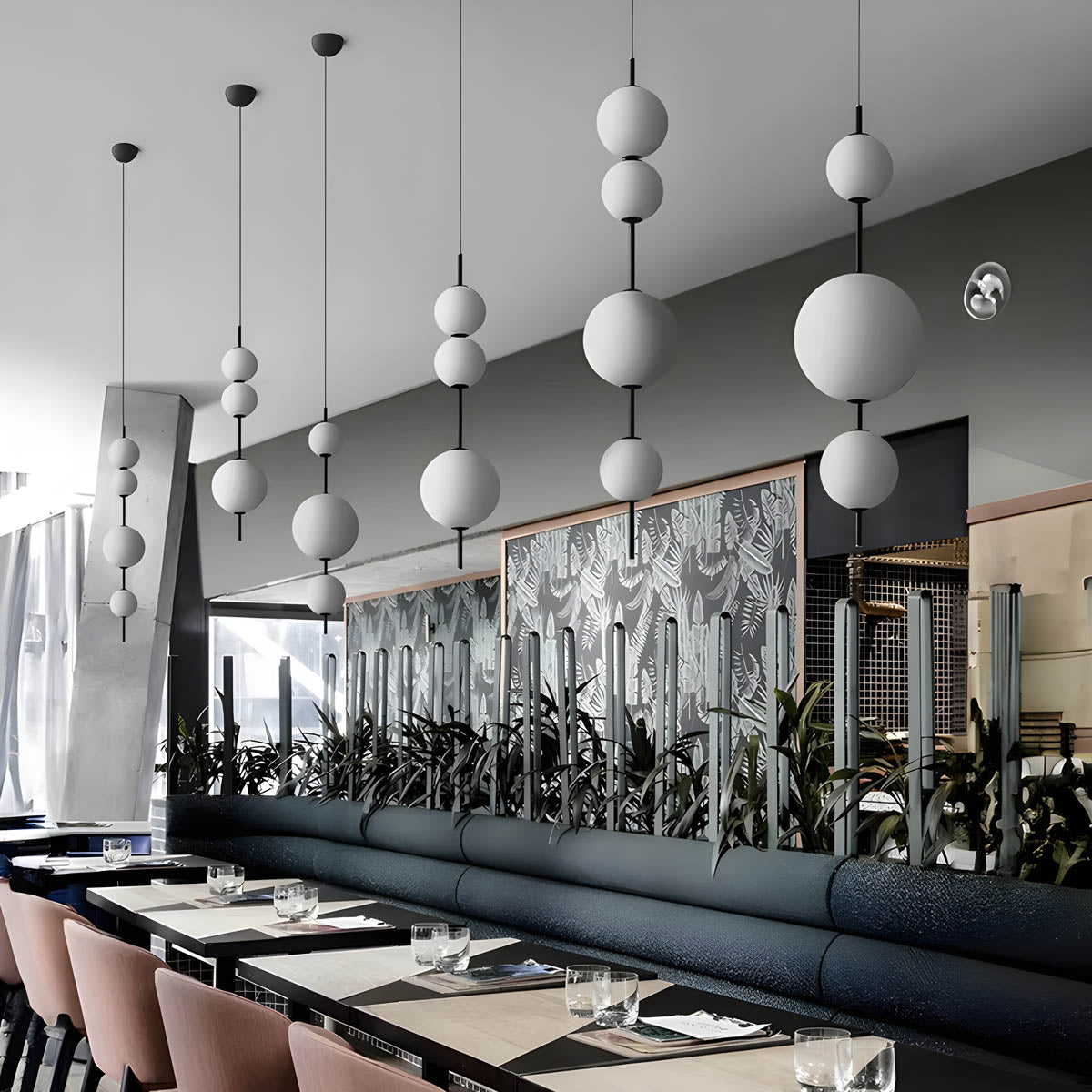 Triple glass globe pendant light, metal frame, 80-103 cm