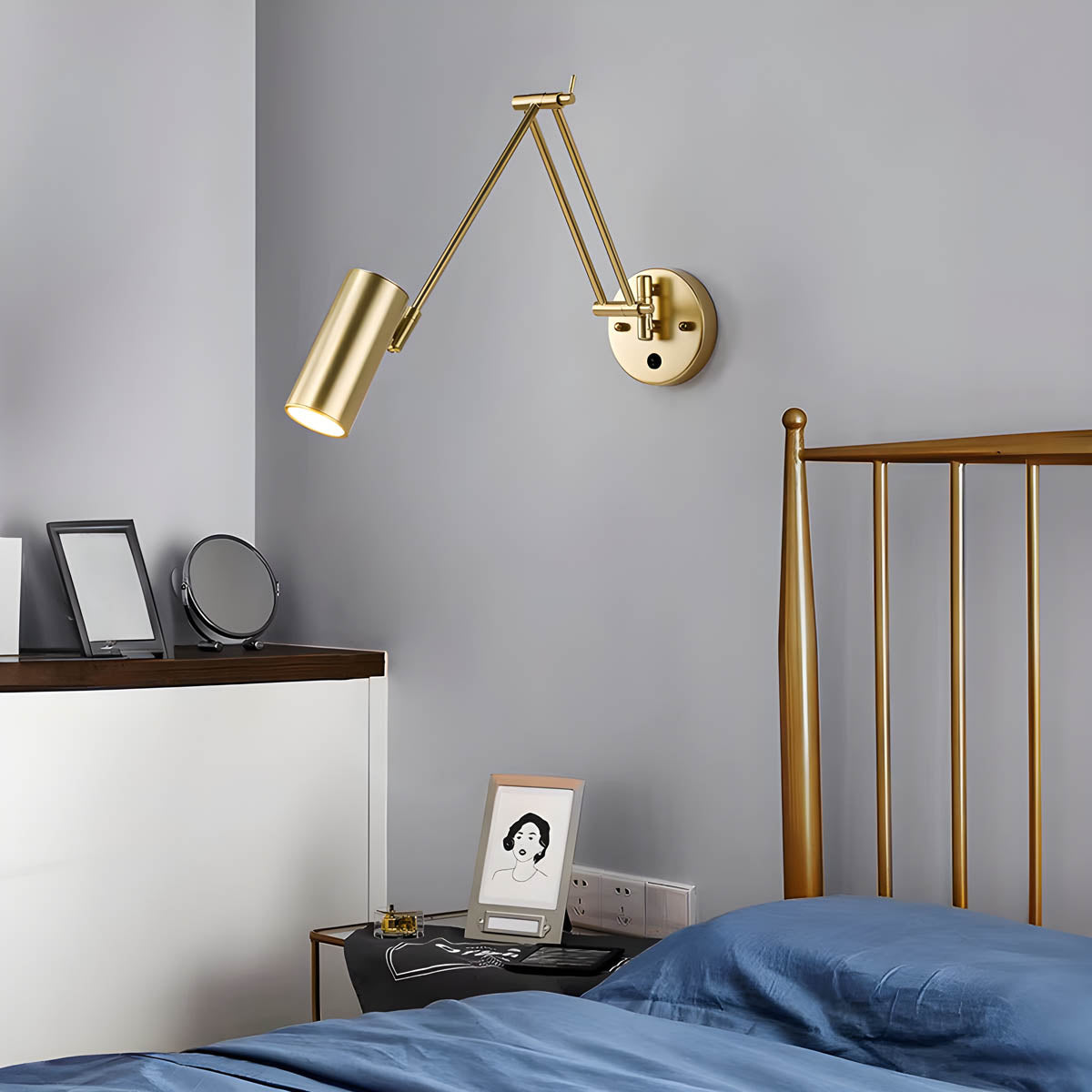 Adjustable Wall Lamp – 60 cm & 70 cm with Switch Options
