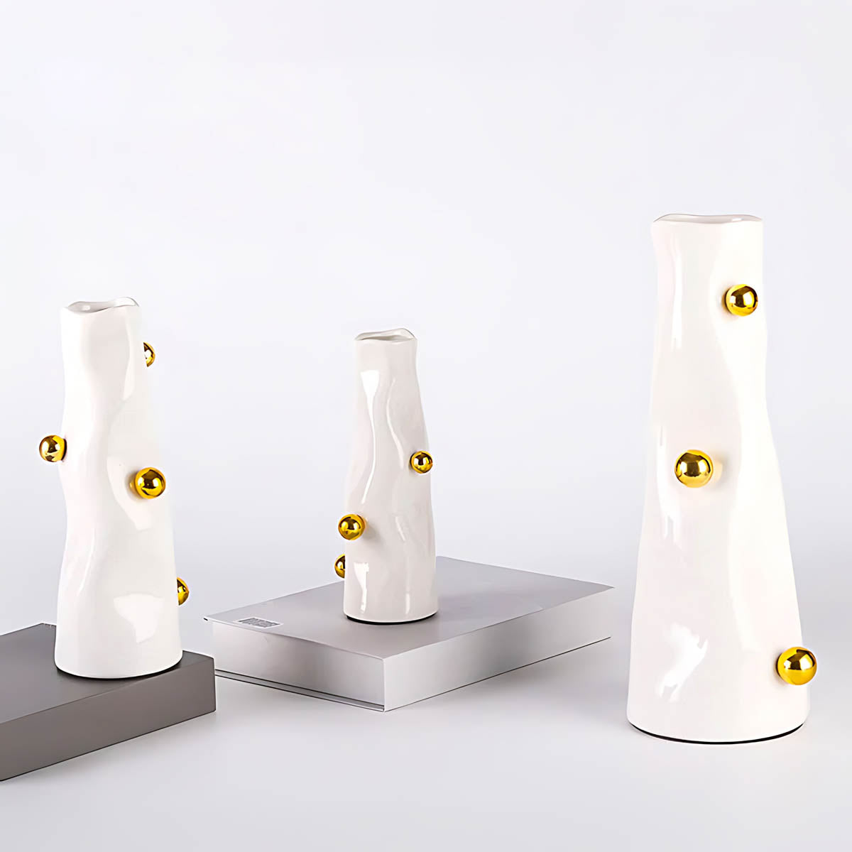 Glossy White & Gold Resin Statement Vase — Sculptural Modern Centrepiece