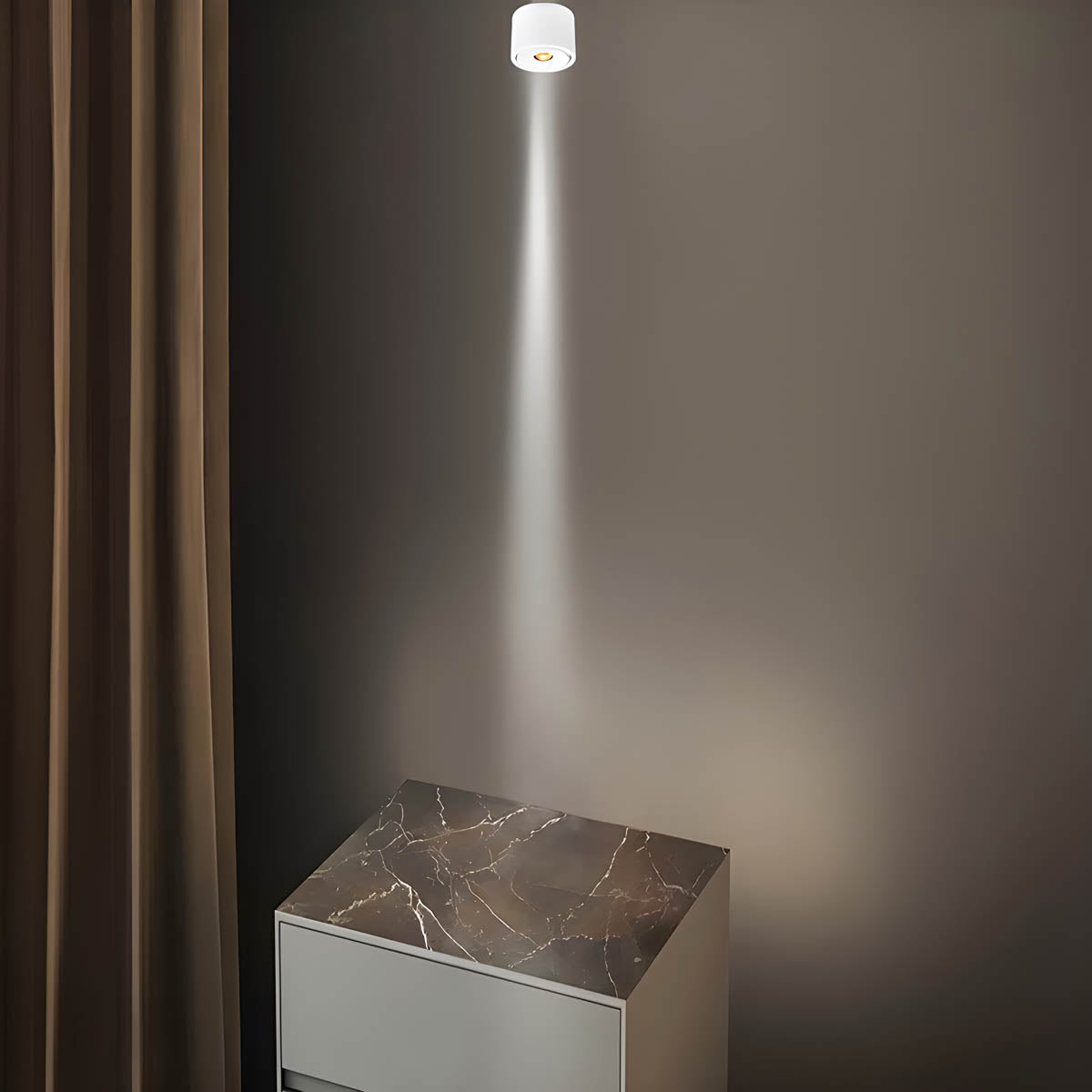 Adjustable Aluminium Surface-Mount LED Spotlight – Dimmable, 3°–24° Beam