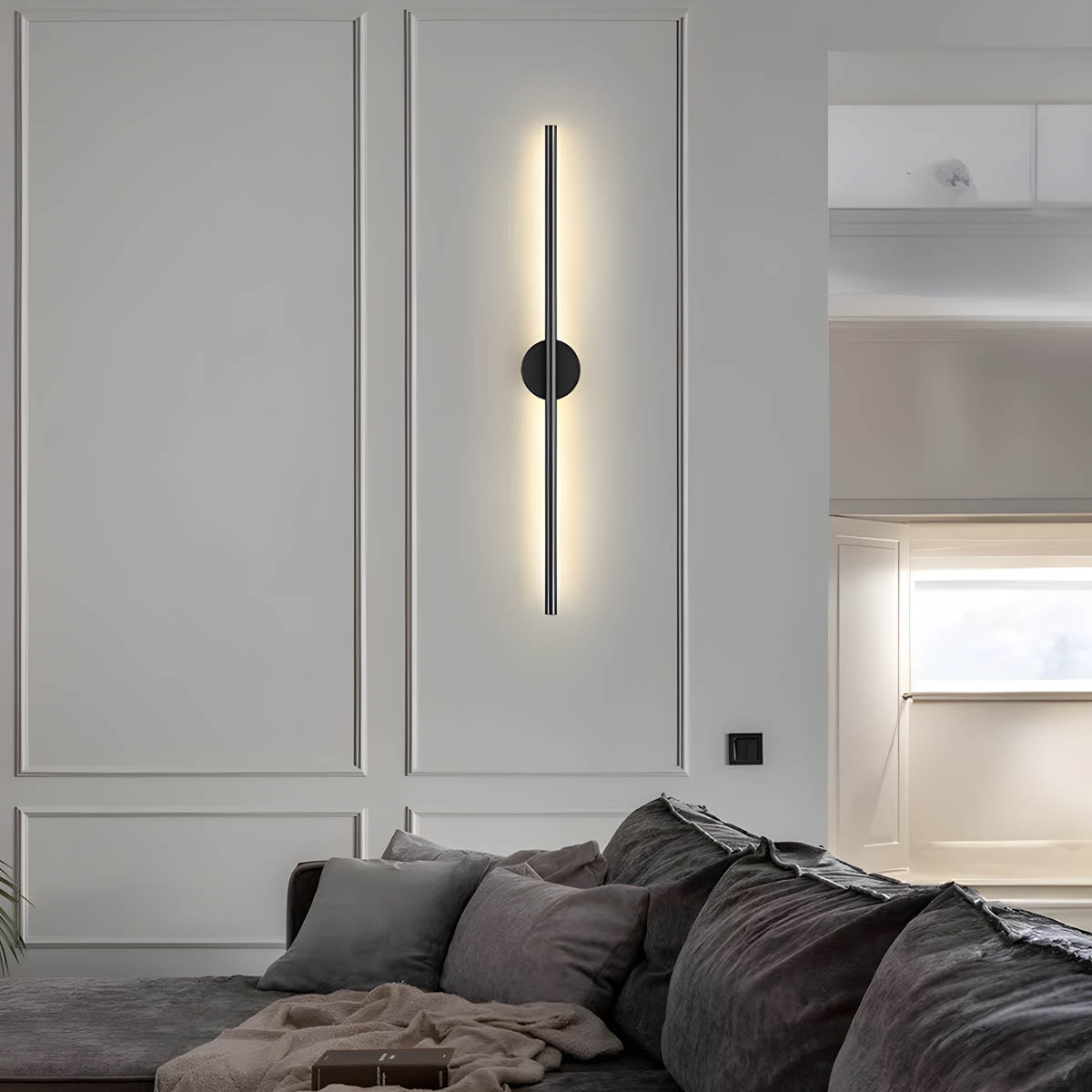 Aluminium-Silicone-Iron Wall Light