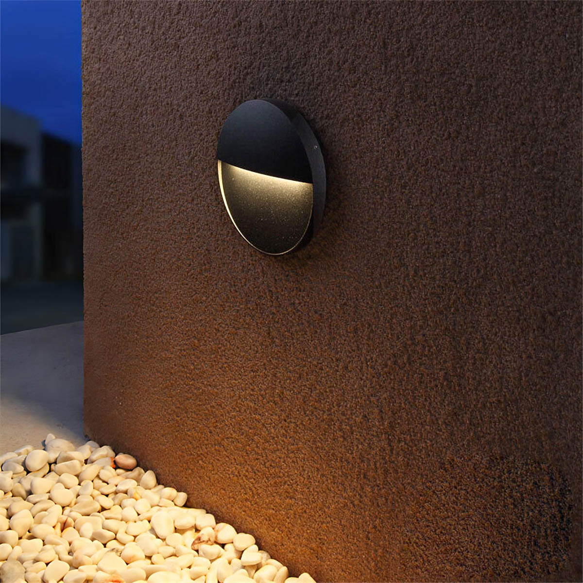 Aluminium & borosilicate glass outdoor wall light
