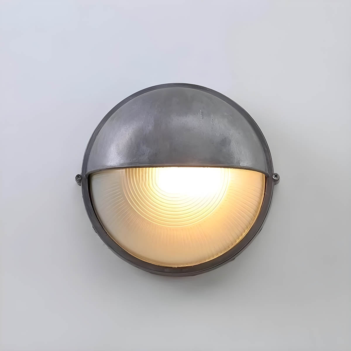 Aluminium & borosilicate glass outdoor wall light