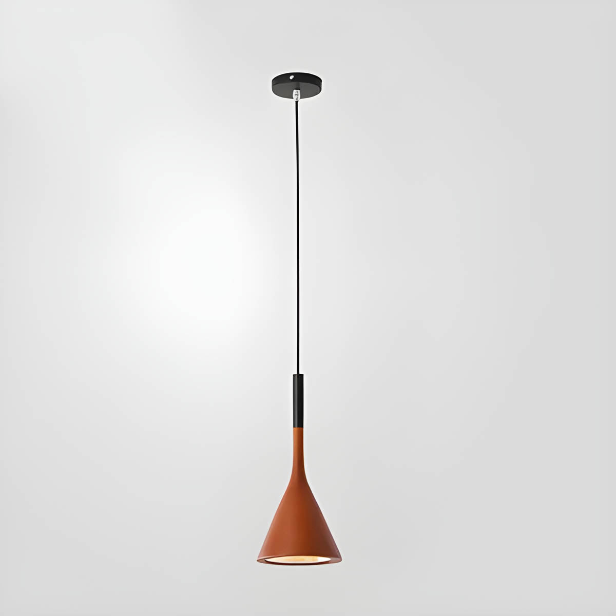 Slim iron & aluminium pendant light
